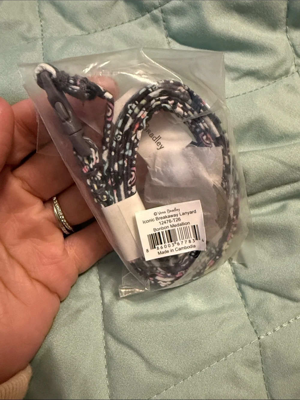 Vera Bradley Floral-Pattern Breakaway Lanyard in Navy, Pink, White bonbon medall